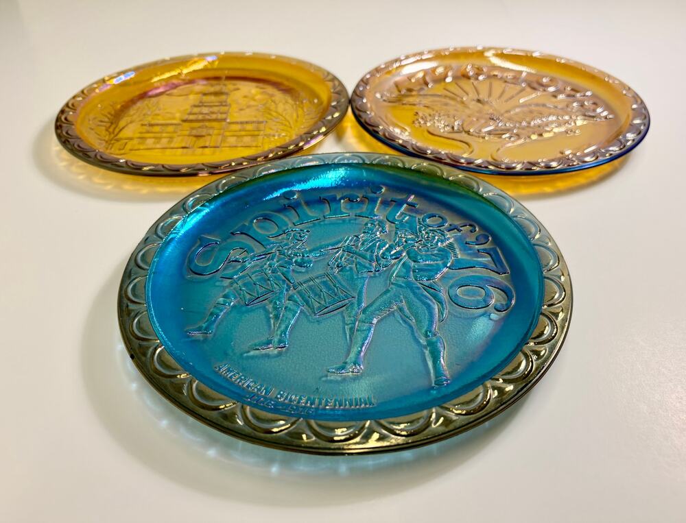 VTG Americana Indiana Glass USA Bicentennial Carnival Glass Plates – Lot of 3